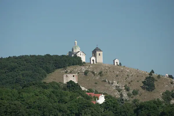 Svatý kopeček u Mikulova — poutní místo